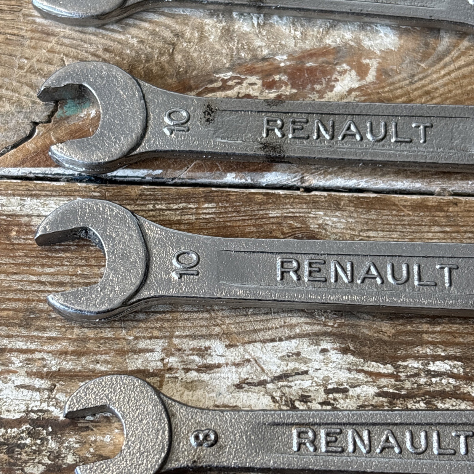 12 Classic Renault spanners 10-12 mm, 11-13mm, 14-17mm & 10 & 8 mm