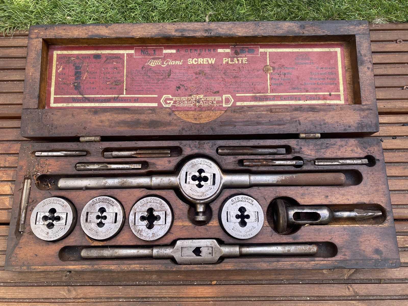 Vintage GREENFIELD LITTLE GIANT GTD SCREW PLATE TAP & DIE SET Machine Engineer