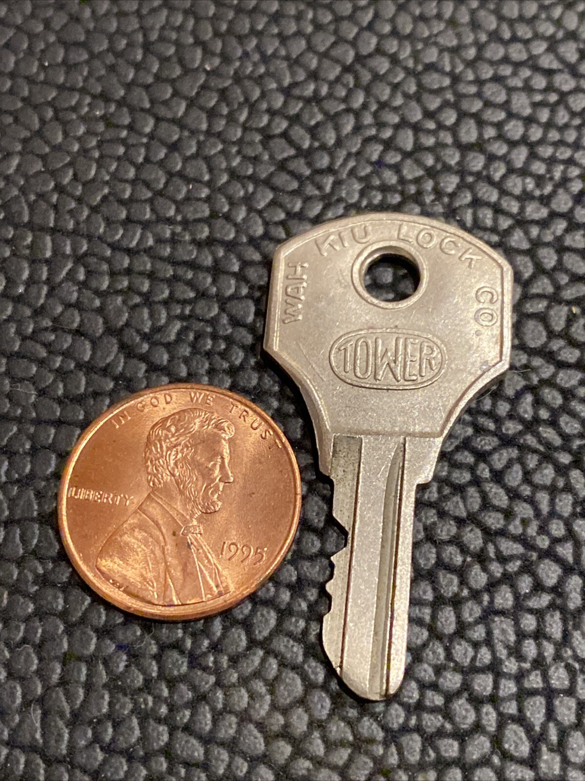 Vintage WAH KIU LOCK CO Precut Used TOWER KEY NO 21 Replacement Nickel Brass