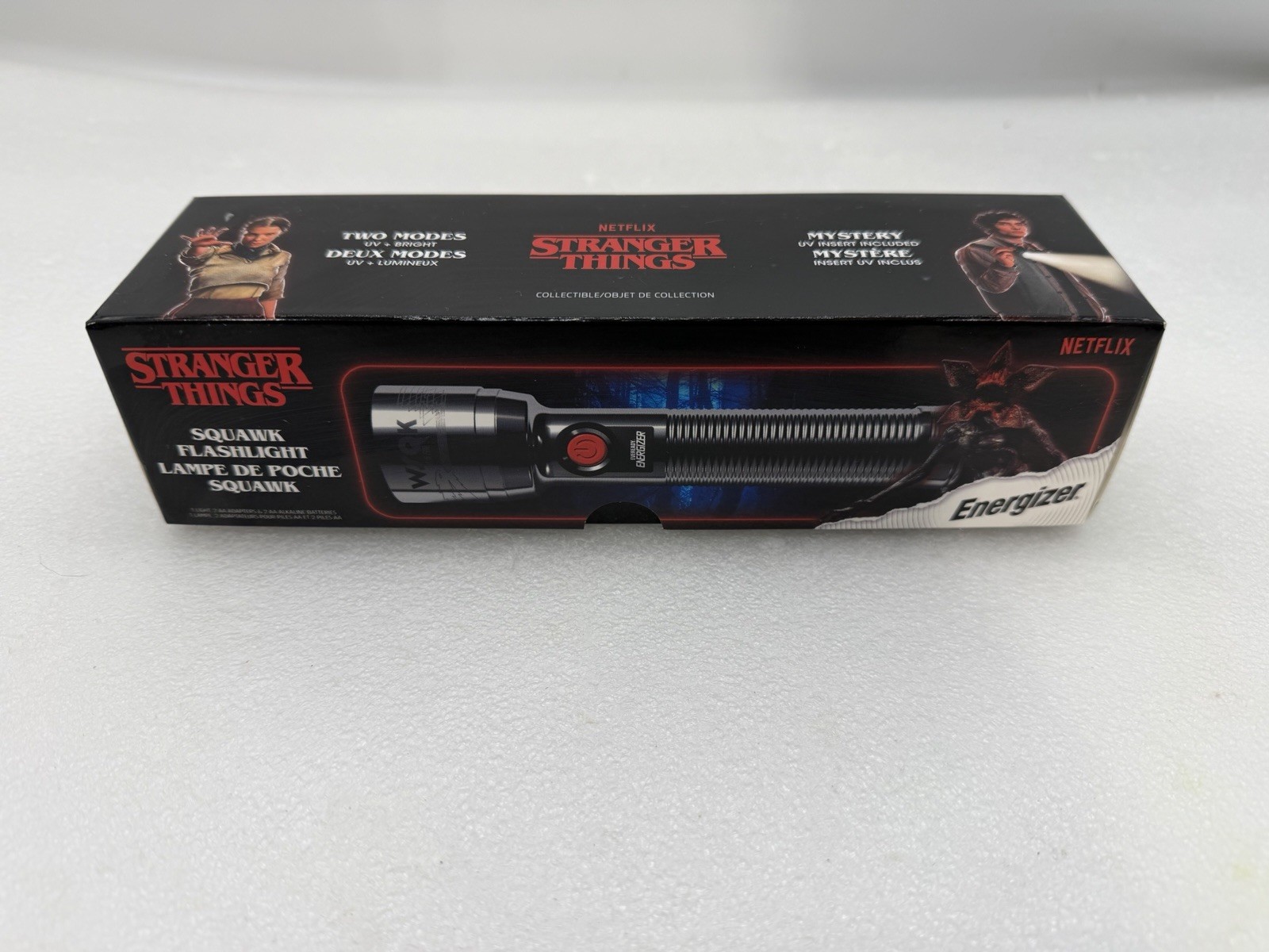 Netflix Stranger Things Energizer WSQK Squawk LED Flashlight Collector Edition