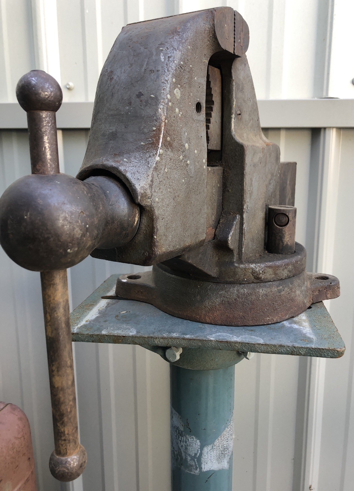 VTG Rock Island No. 541B Swivel Bench Vise 3-1/2″ Wide Jaws USA VGC