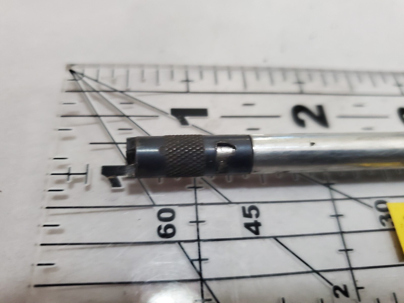 Bonney USA SS-27 Magnetic Slotted Knurled Screw Starter Pocket Clip