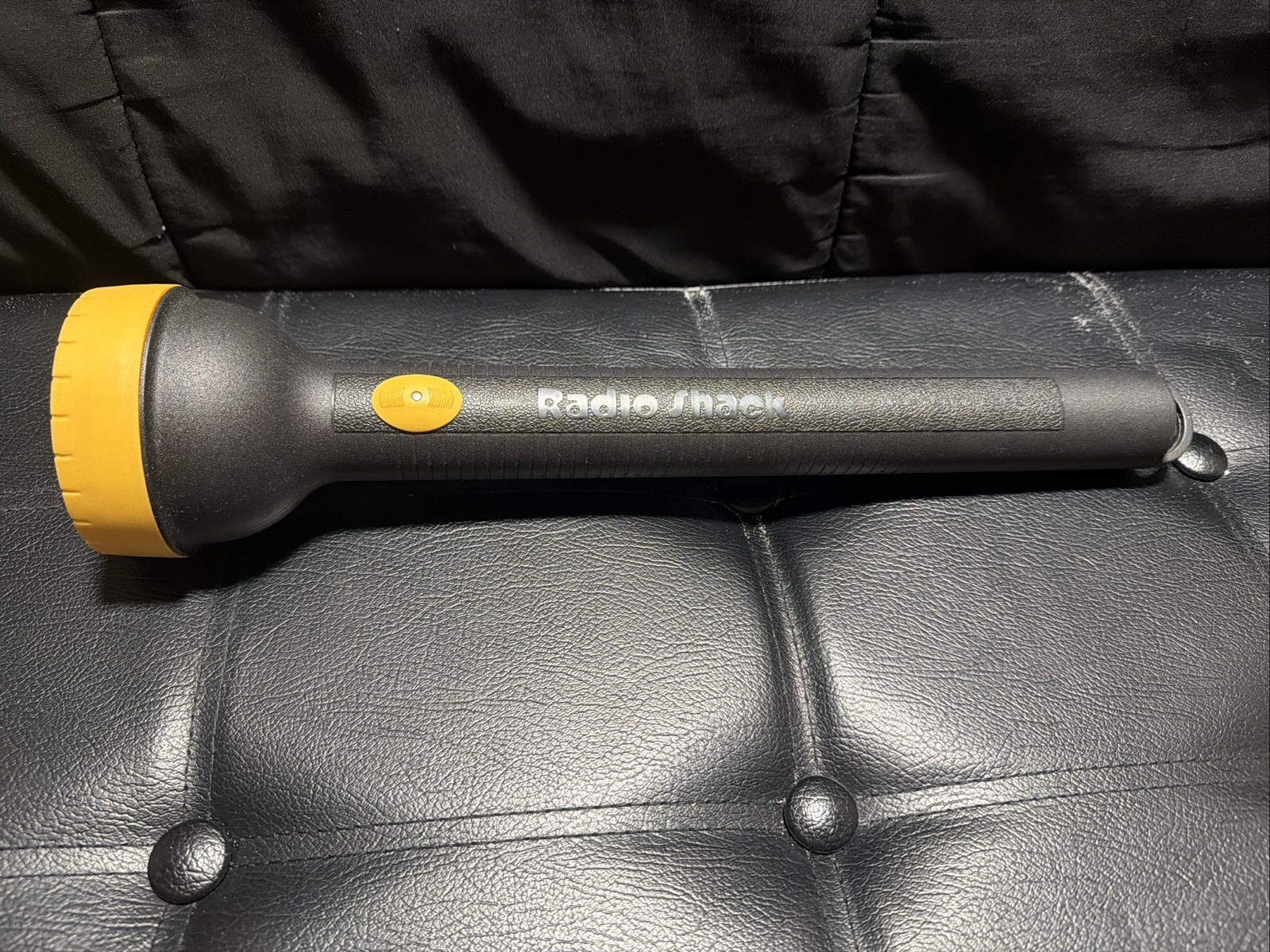 Vintage Radio Shack 15” Flashlight 68-1022
