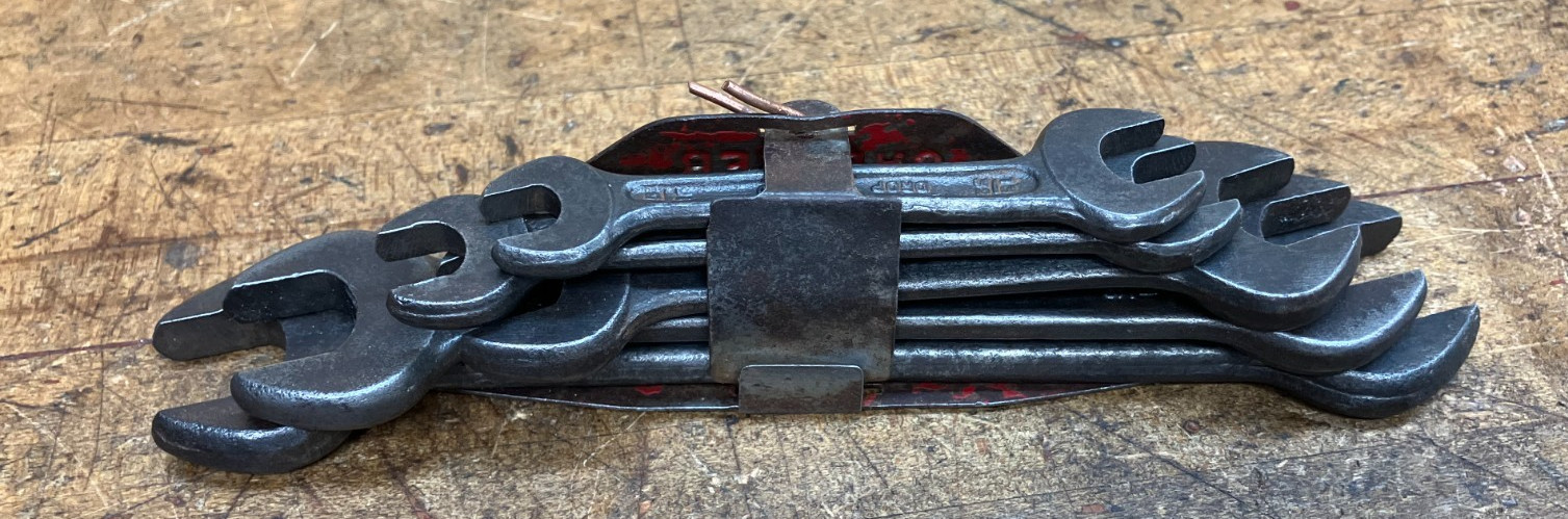 Vintage Checker 5 Piece Wrench Set