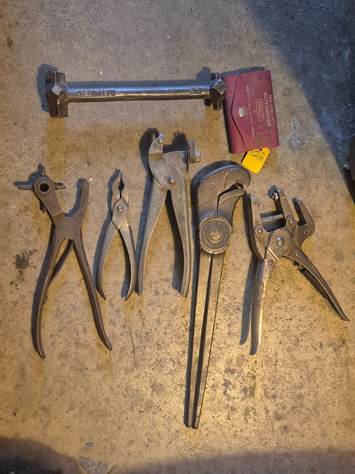 ANTIQUE VINTAGE TOOL LOT SCHOLLHORN LEATHER PUNCH LODI PLIERS KEN TOOL