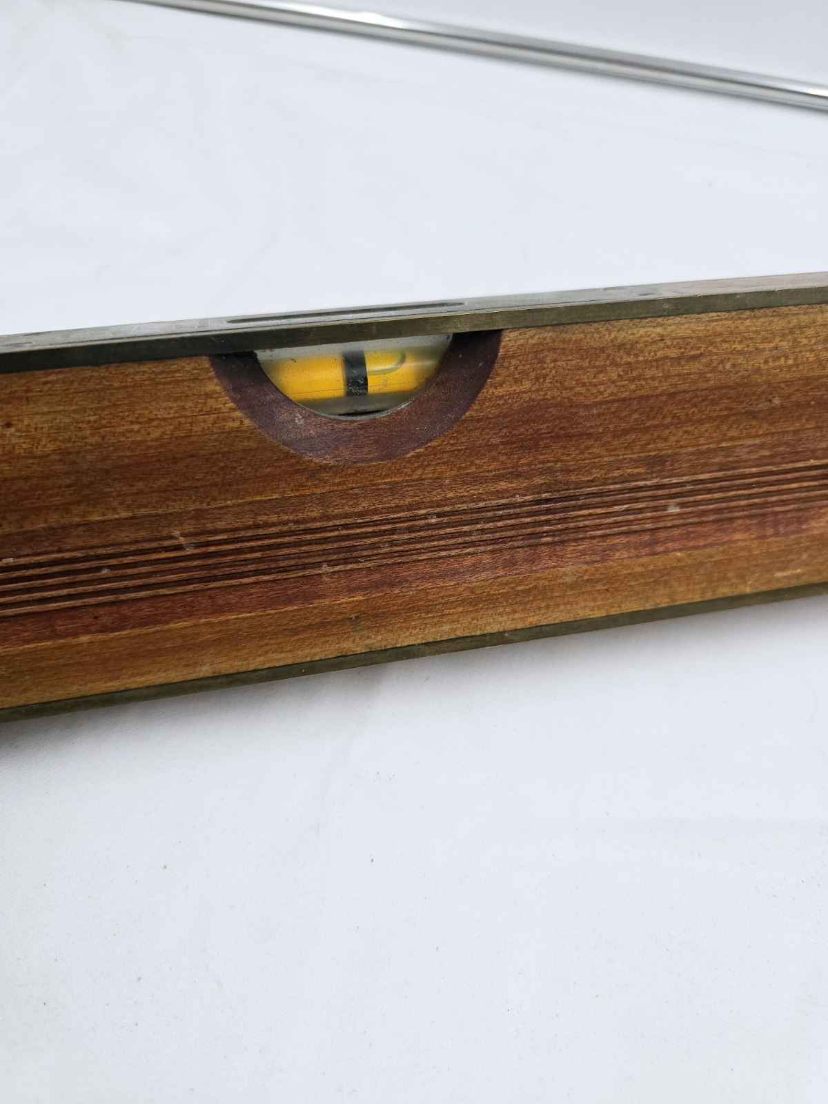 Keen Kutter Brass Bound Wood Level Kk50 28″ Pat. 04