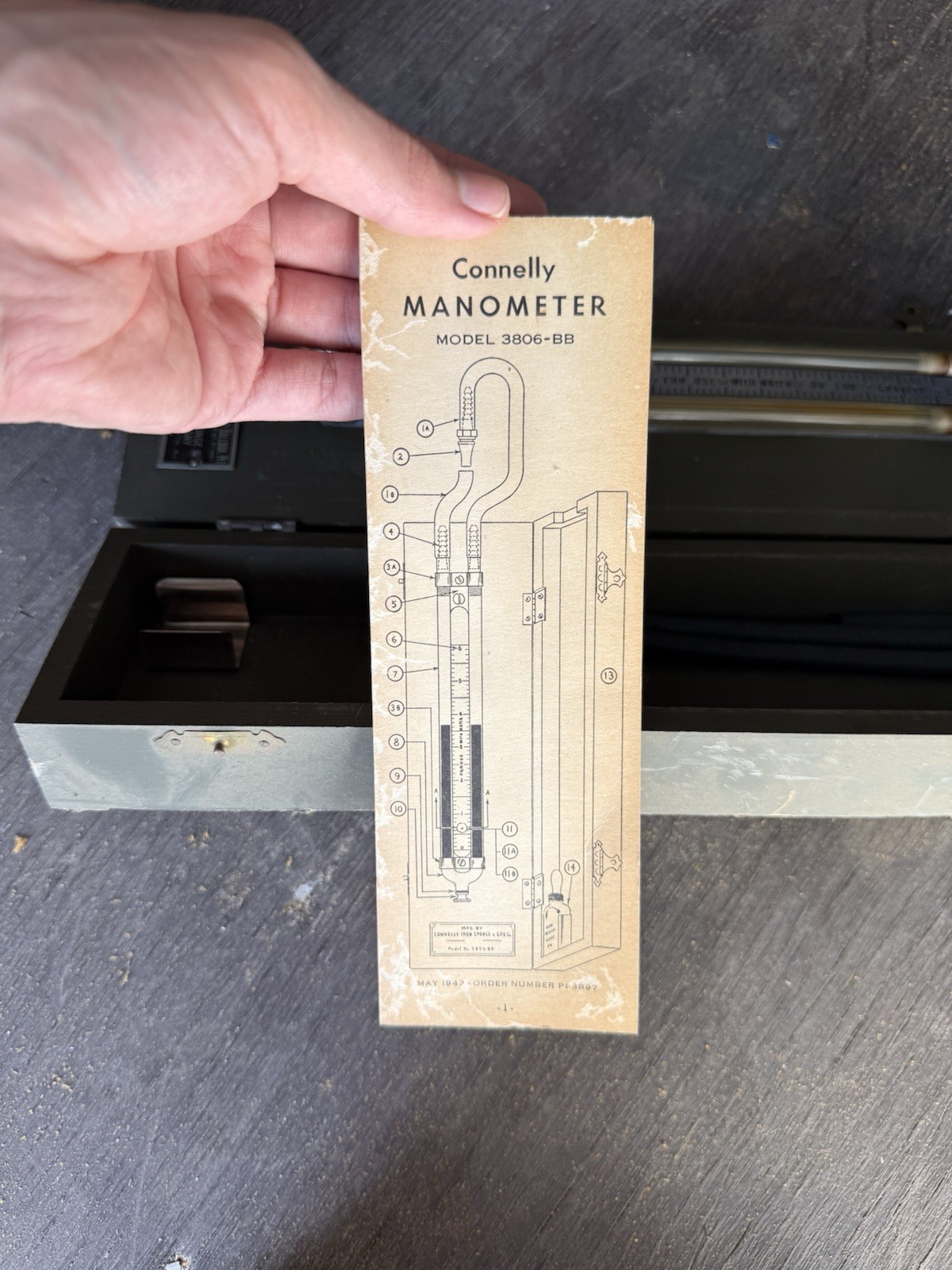 Vintage Connelly Manometer Model 3906-BB Gas Pressure Gauge U-Tube Box Manual