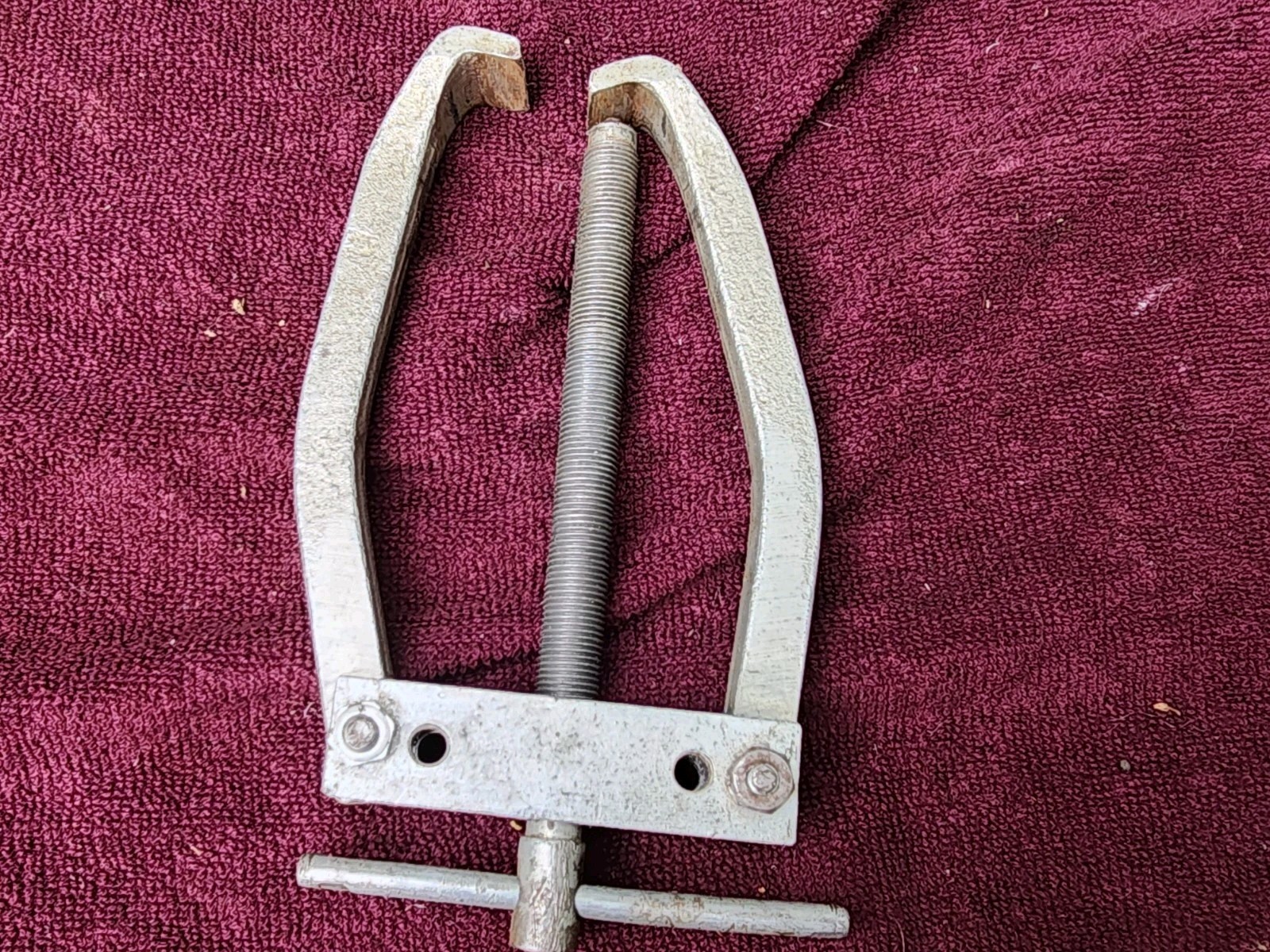 Vintage USA Armstrong-Bray 2-Jaw No-13 Universal Puller