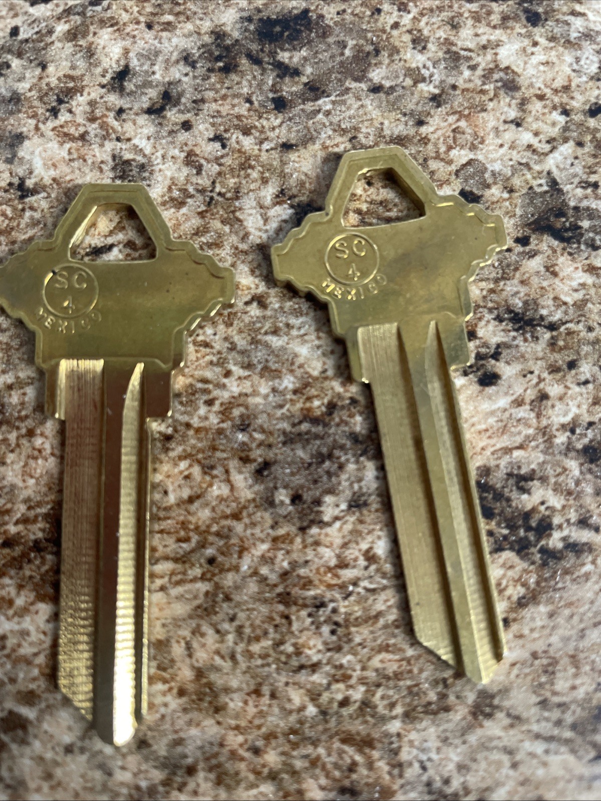 Lot Of 2 Midwest Gold Blank Keys Sc4 331780
