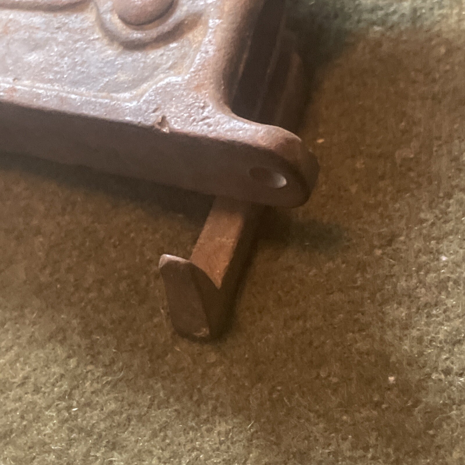 Antique Folding Saw Vise Cast Iron Losee Wrench Works 14″ Corry, PA Nice!