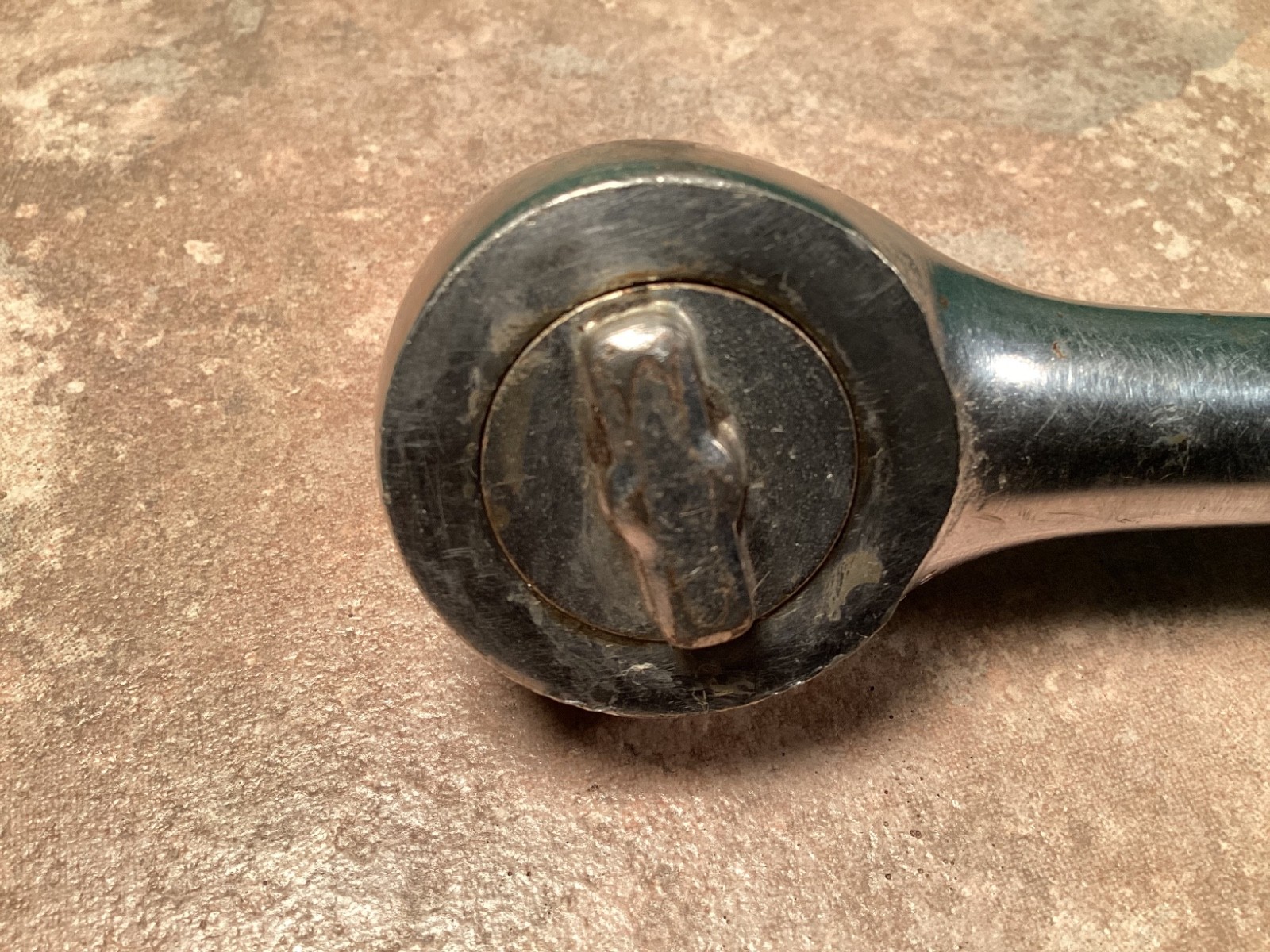 Vintage Husky Ratchet 1/2″ Drive CS43 Chrome Reversible Knurled Handle SAE USA