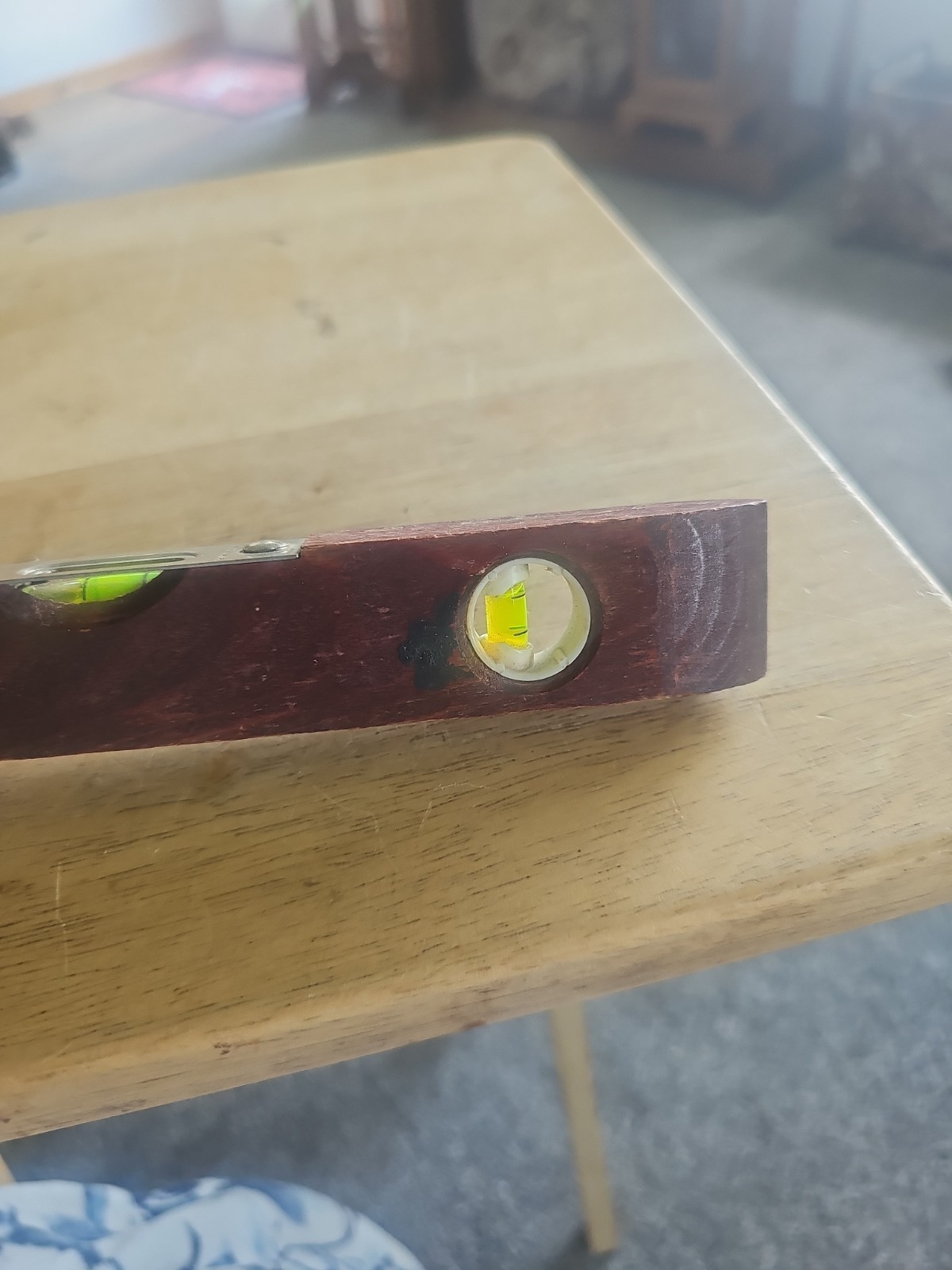 Vintage Stanley 9″ Wooden Torpedo Level H1259.