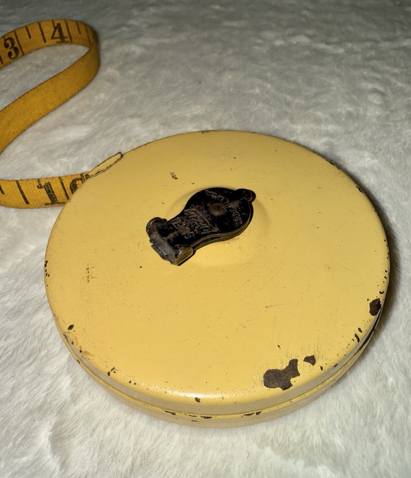 Antique LUFKIN Metal Hand Crank Tape Measure, Fabric Tape (Older Style) 50 Feet