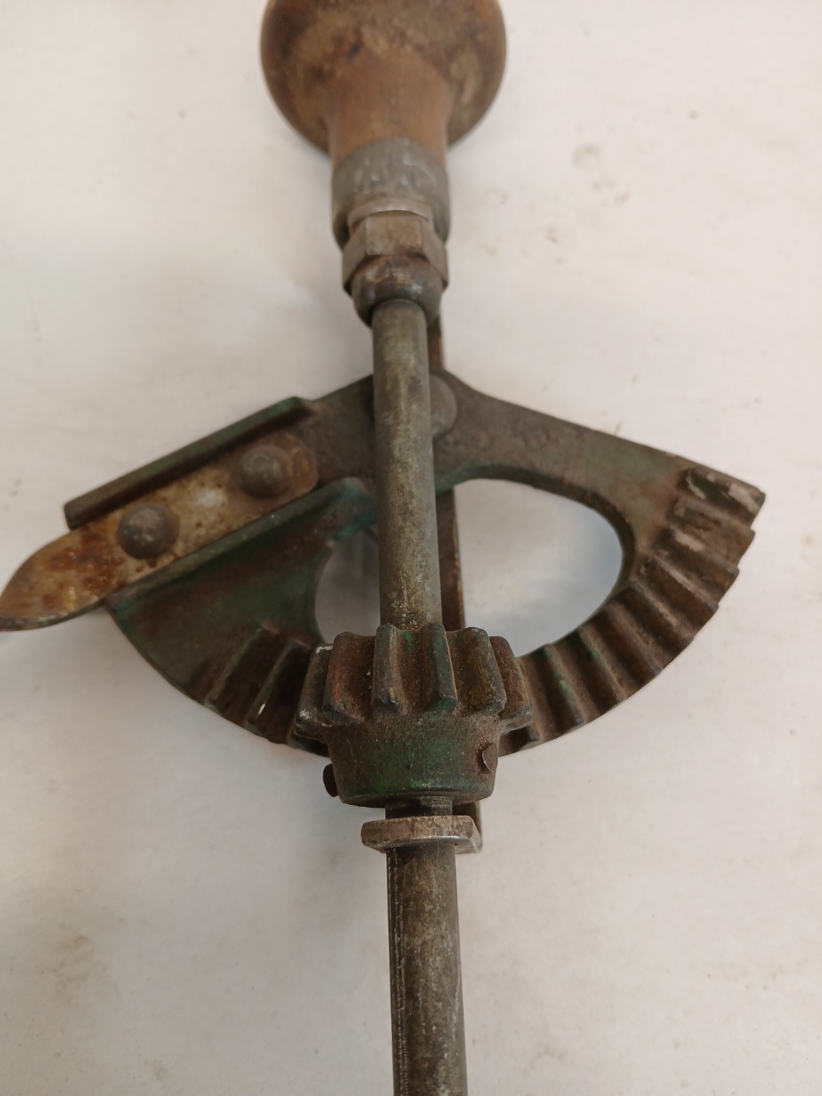 Vintage Hand Valve Grinder Lapping Tool Wood Knob Auto Garage Tool Parts