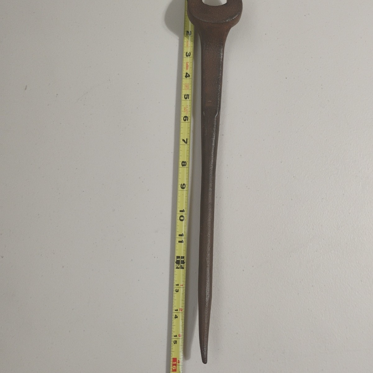 1-1/16″ Vintage No. 907 Unbranded Ironworkers Spud Wrench, 15.5″ Heavy Duty