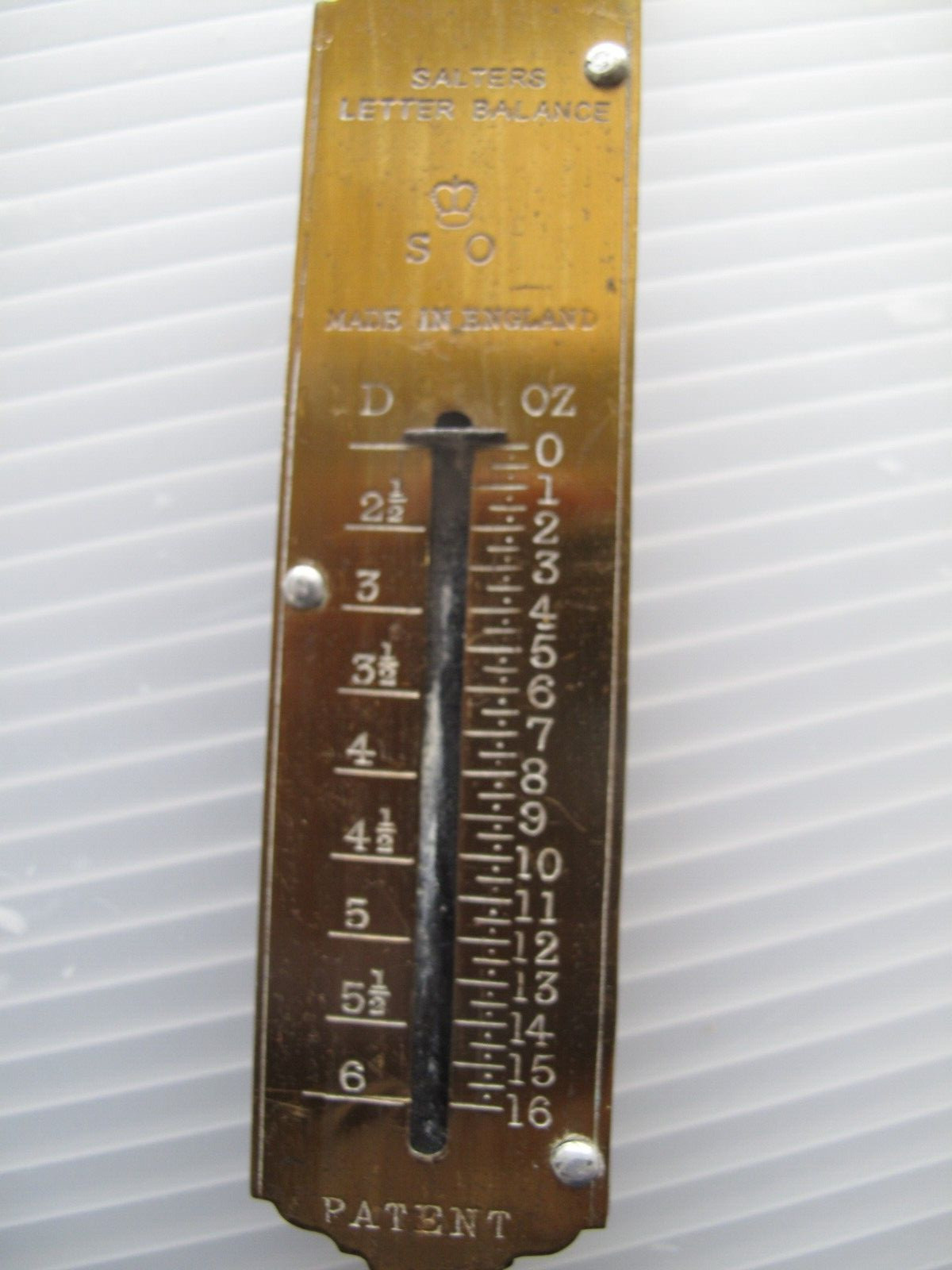 Salter Letter Balance – marked in ounces 0-16 and pence 2 1/2-6