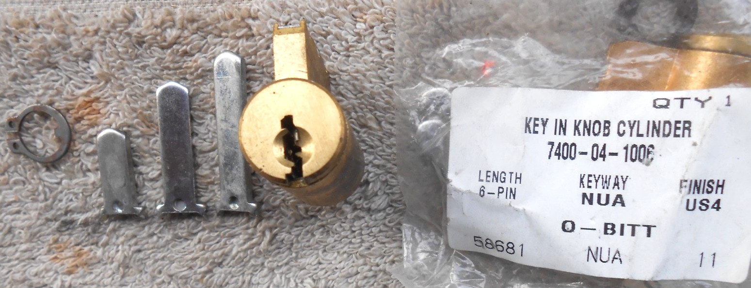 2 KIK cylinders 7400-04-1006 B4 keyway