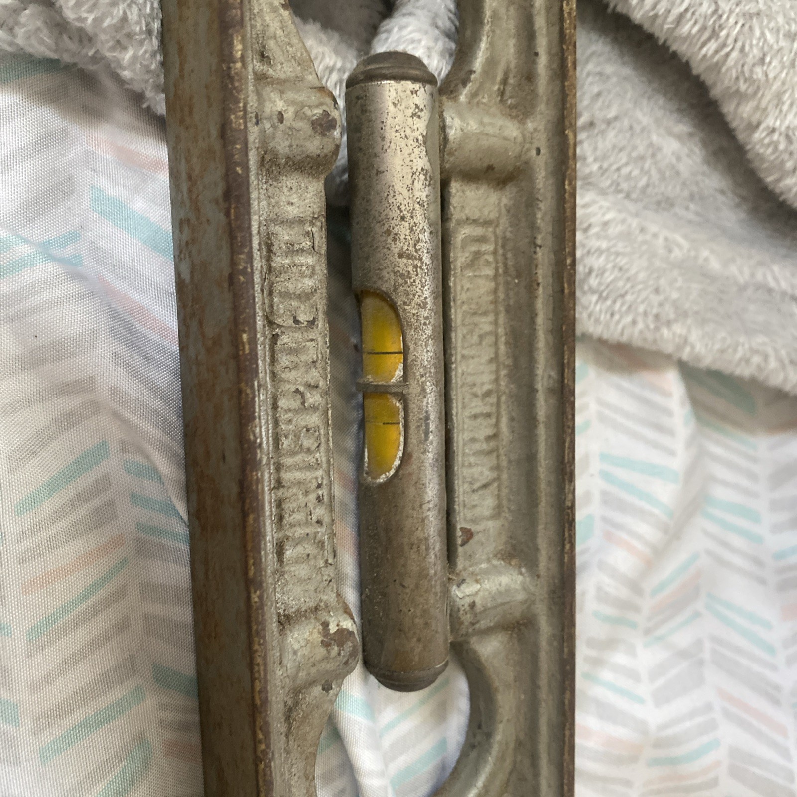 Vintage Davis patent Cast Iron machinist level