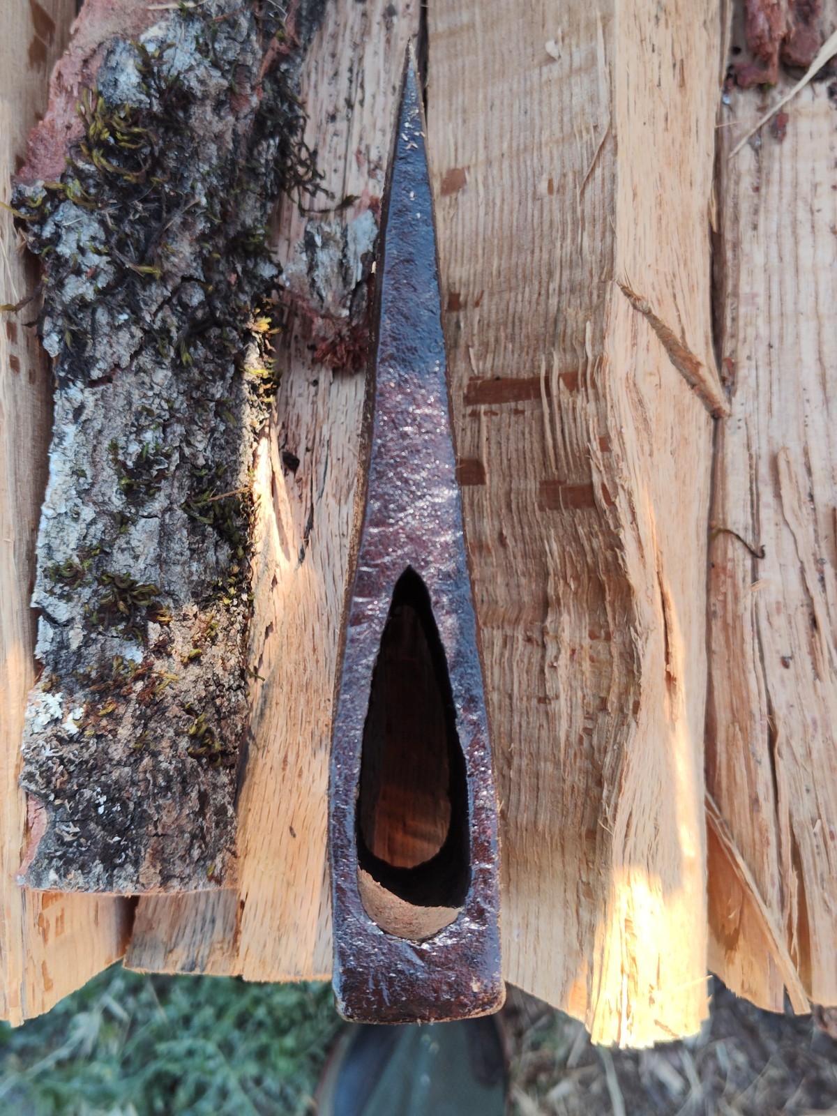 Hytest Forged Tools 4 1/2lb Tasmanian Axe (4.44lb Actual) 1950’s