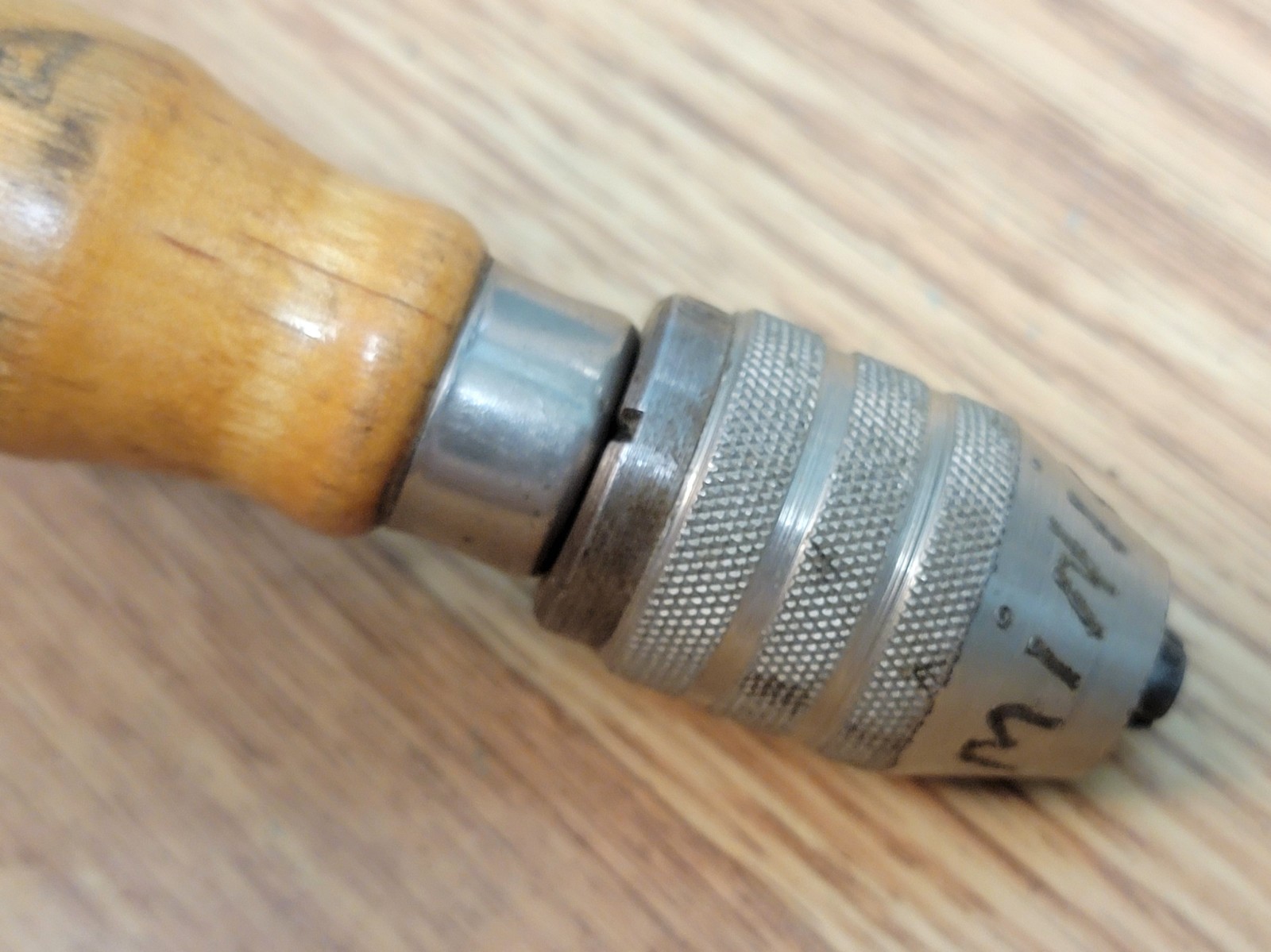 Vintage Great Neck Machinist Pin Vise PV #1 Wood Handle 3 Jaw Chuck 5 1/2″ Long