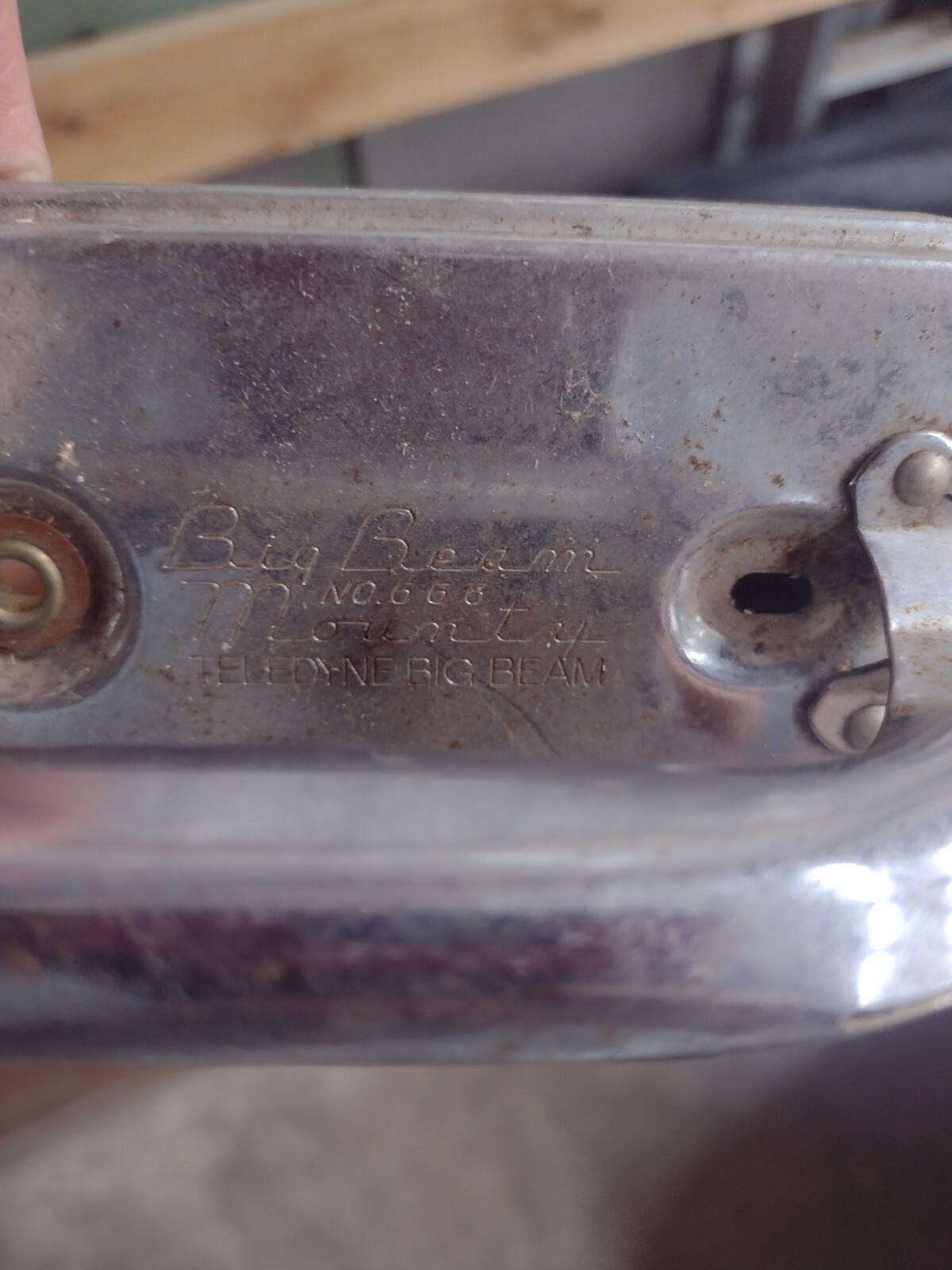 Teledyne Big Beam Mounty Flashlight Lantern Model 666 & ray o vac sportsman MORE