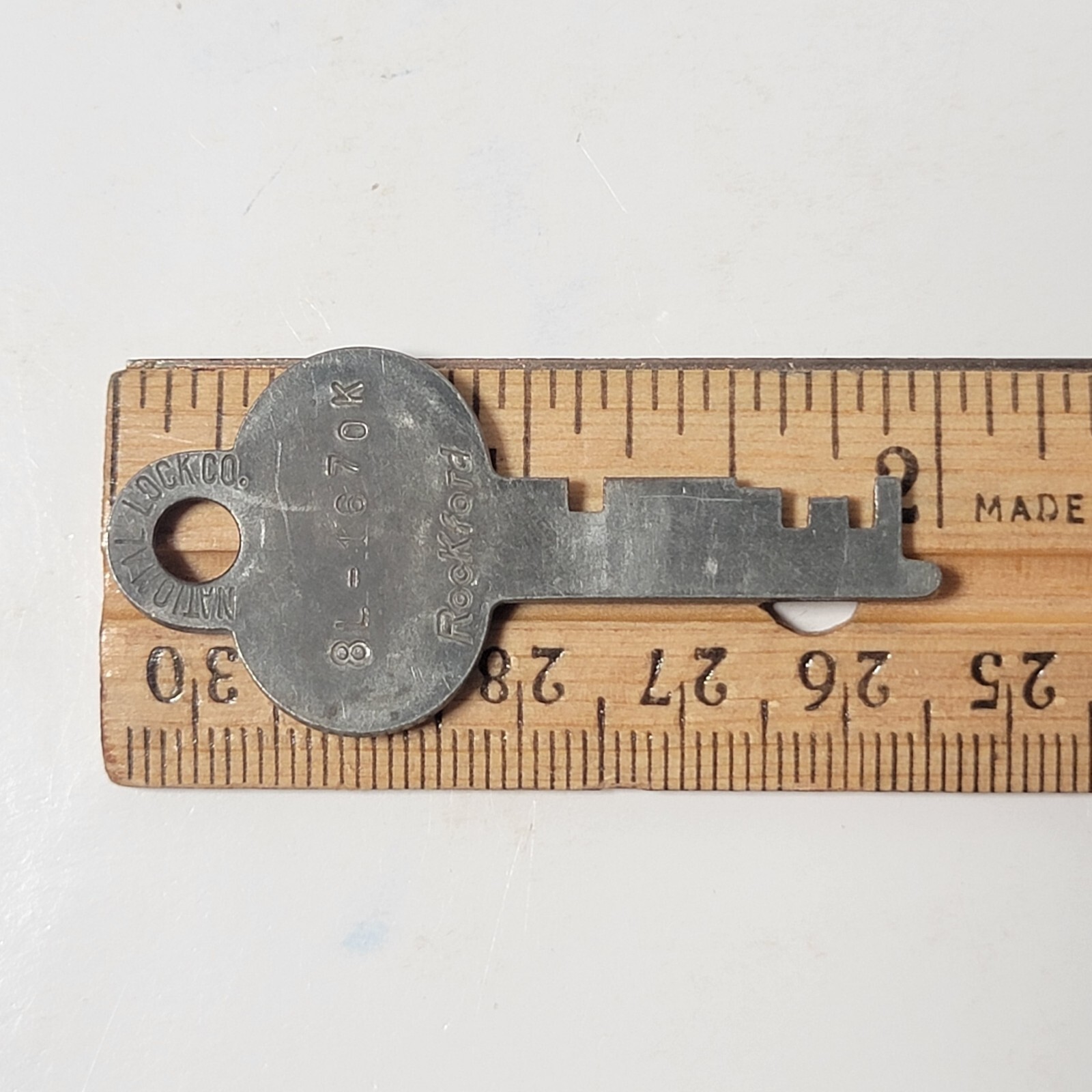 Vtg Rockford National Lock Co Flat Skeleton Key Marked No 8L-1670K Approx 2″