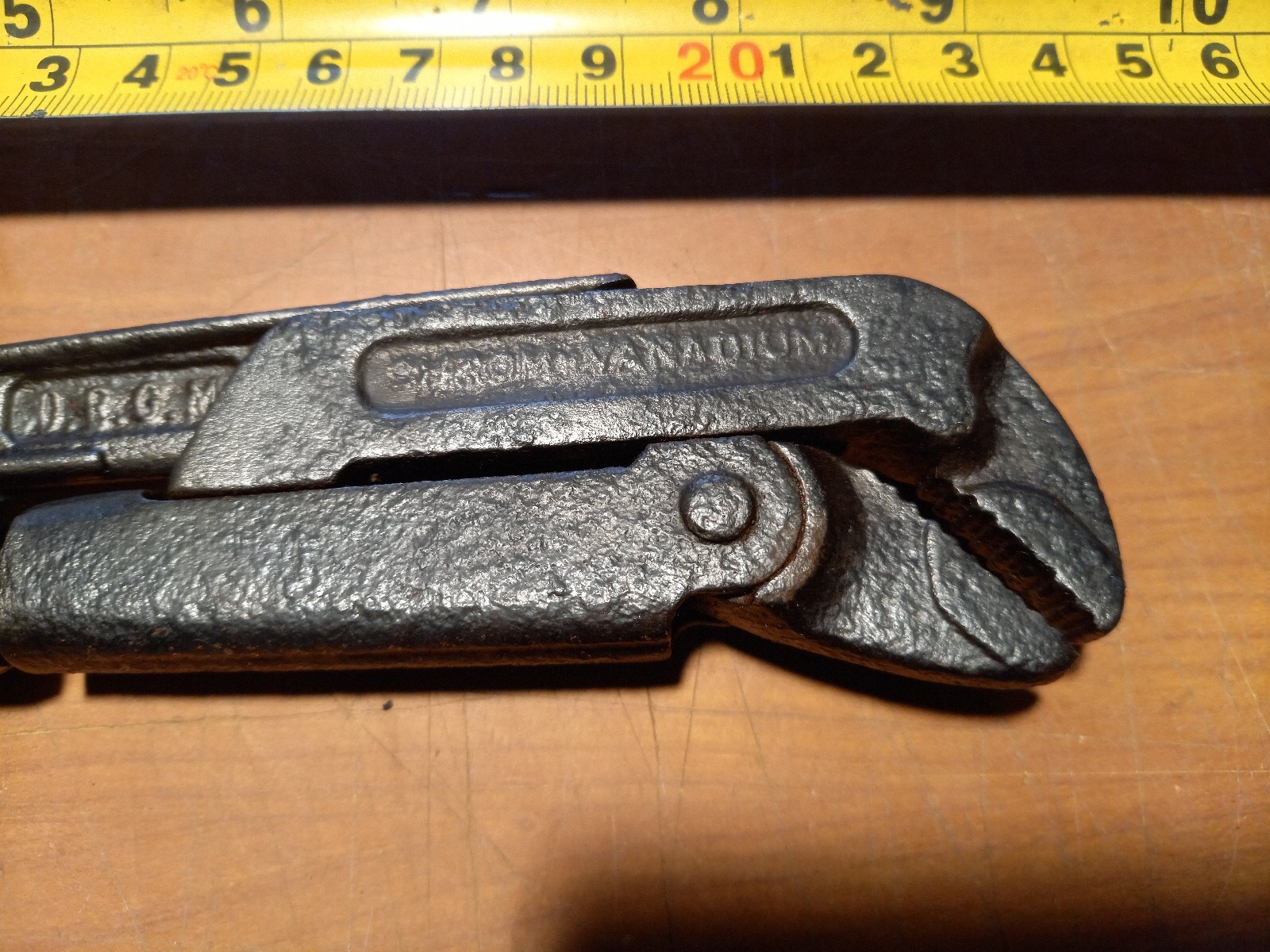 Rare Vintage VBW No 111 Adjustable Grips 1/2″ D.R.G.M. Ideal Collector GWO