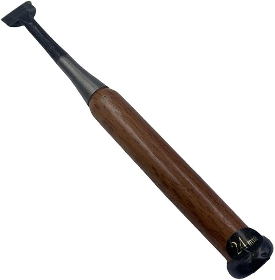 Tokichiro carving chisel red oak flat 2.4cm for cutting deep in narrow areas