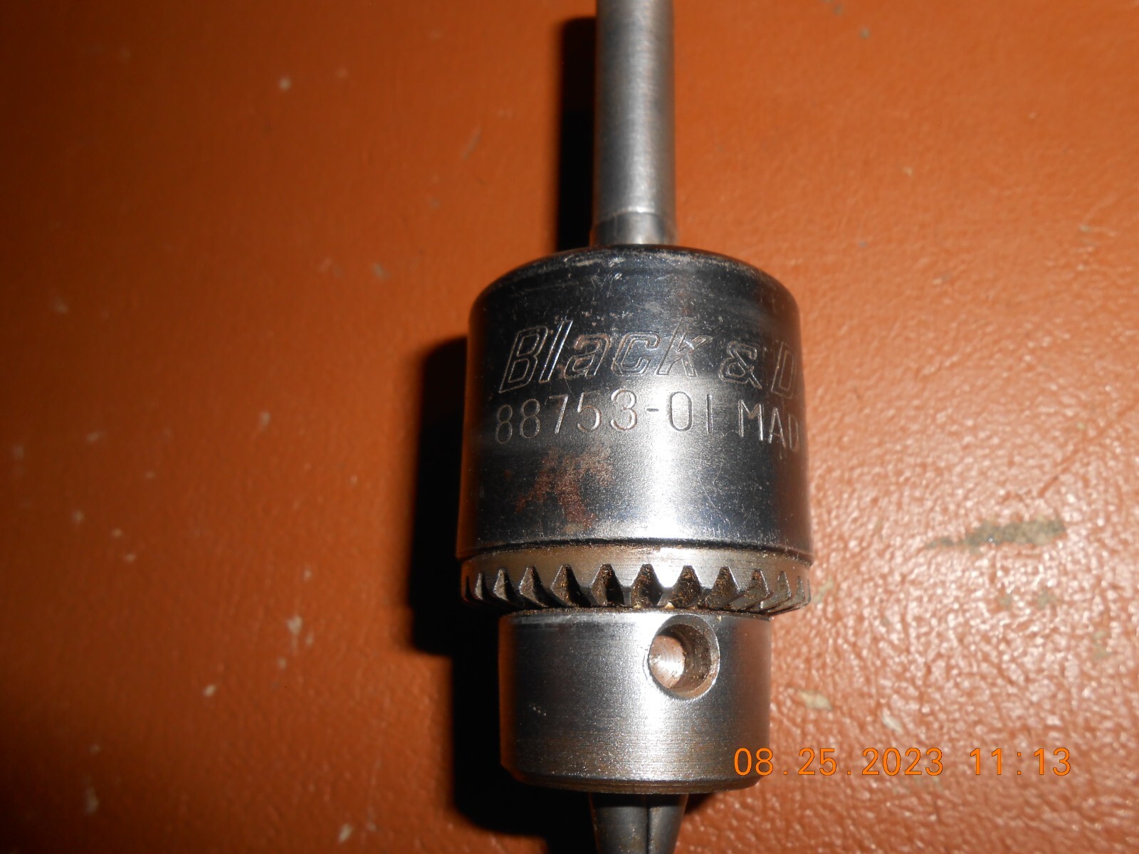 Black & Decker USA Drill Chuck No.88753-01, 1/16″-3/8″ Capacity & 13/64″ Key