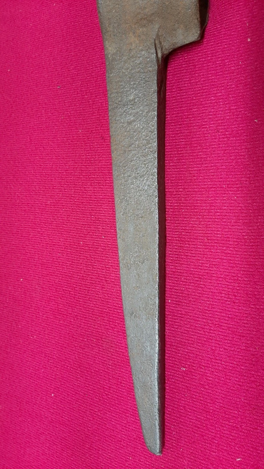 Vintage Unbranded Pick Axe Head 3Lbs 14.8 oz Double Sided 22 Inch Length NICE!