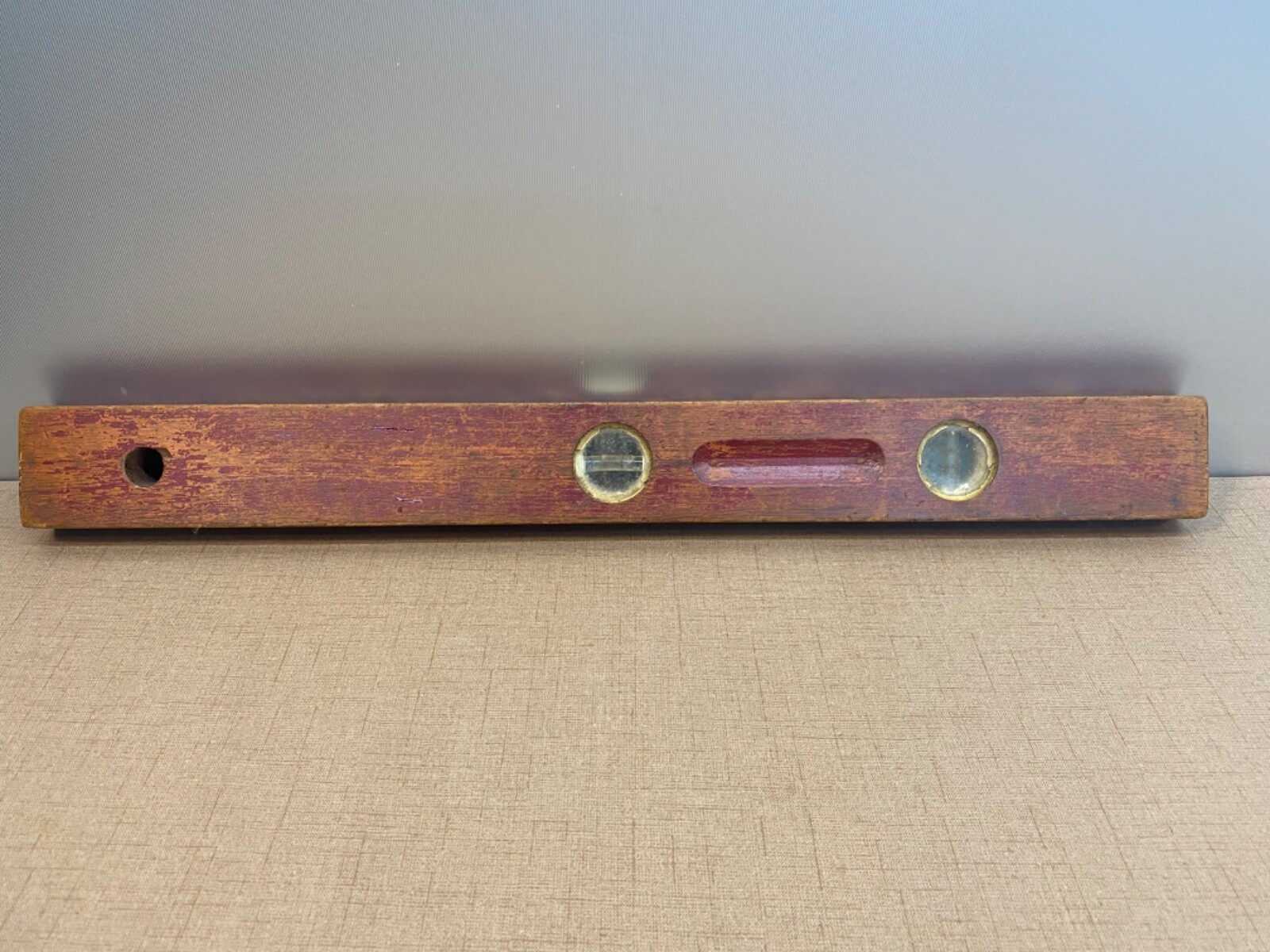 Vintage 24″ Millers Falls Wood Level No 324, Good Vials, w/ Mfg. Brass Plate