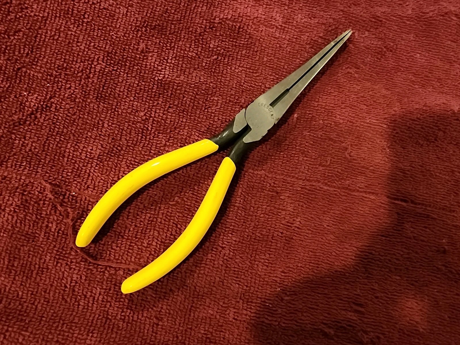 Vintage Crescent 650-7 Duck Bill Pliers 7″ Yellow Grips