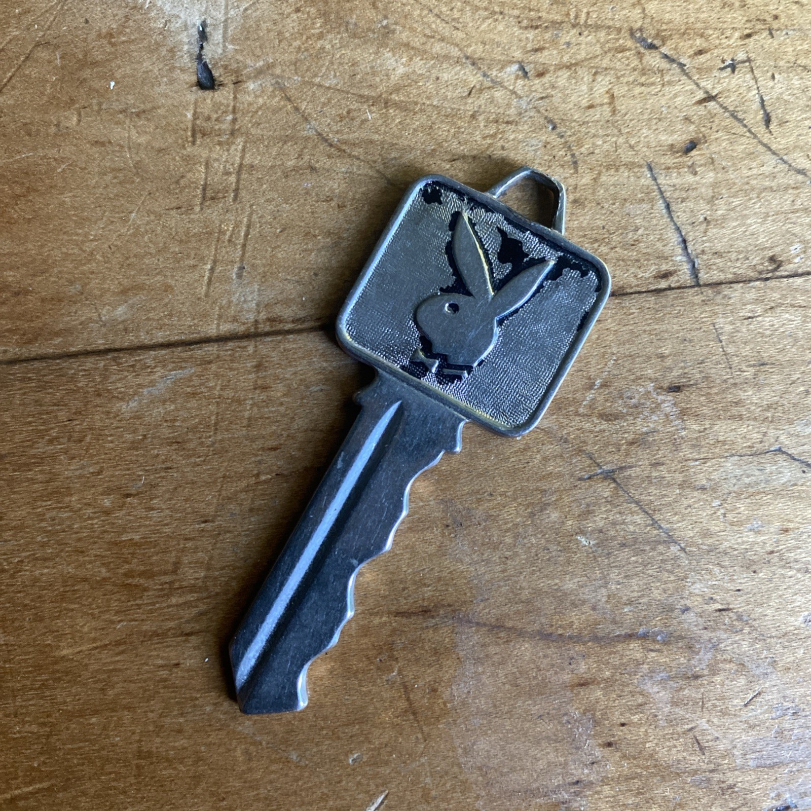 Vintage PLAYBOY CLUB MEMBER ORIGINAL KEY W31254 & Tie Pin. Lake Geneva WI 1960’s