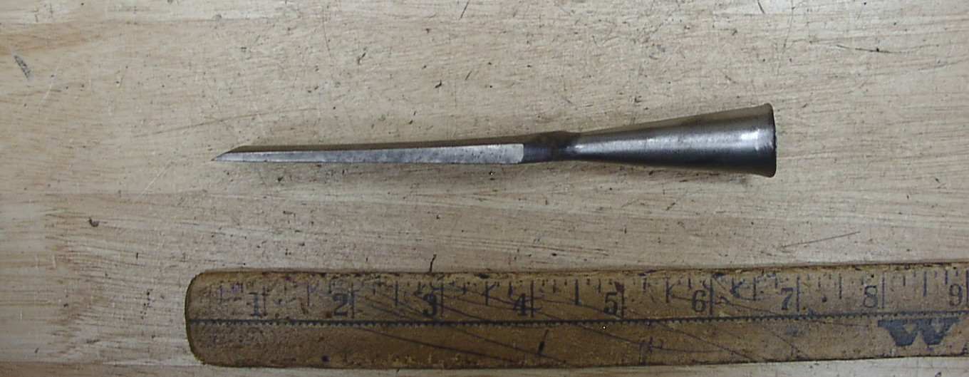 Vintage Union Hardware Co.,Conn,1-1/2″ X 5-15/16″ Bevel Edge Socket Chisel,EXC