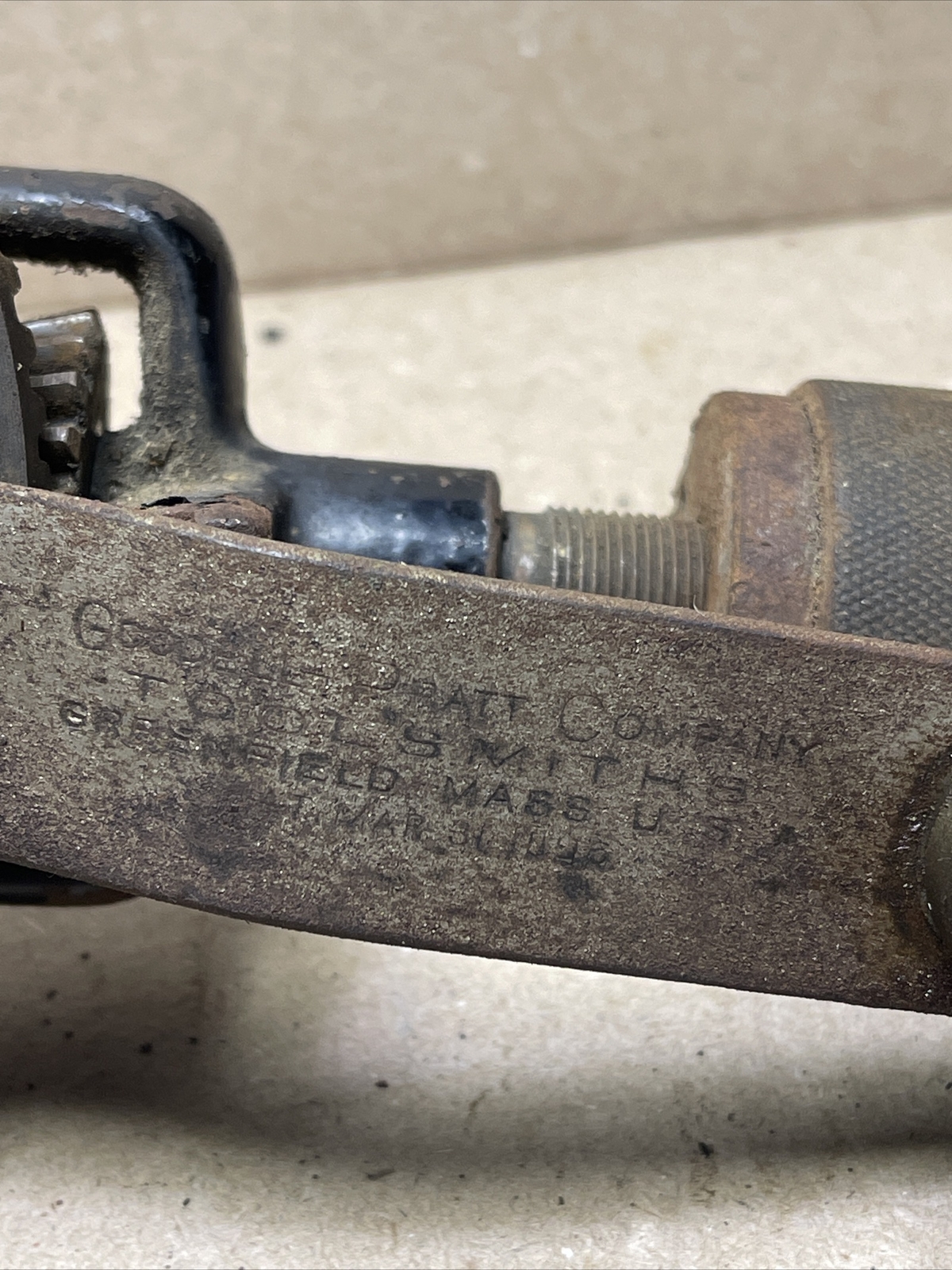 ANTIQUE Goodell Pratt Breast/Shoulder Hand Crank Drill No 245 . 16″.For Repair