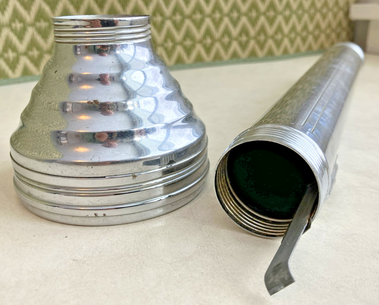 1941 Homart / Sears Large 15″ Civilian Protection Flashlight WORKS 5 D Batteries