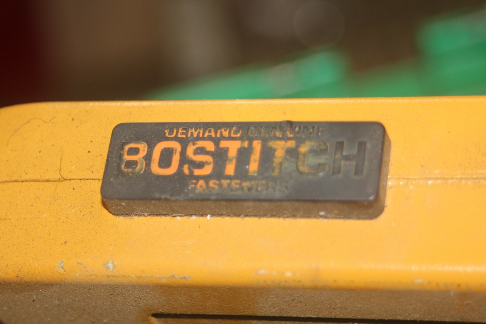 Bostitch Manual Floor Cleat Nailer MFN20D