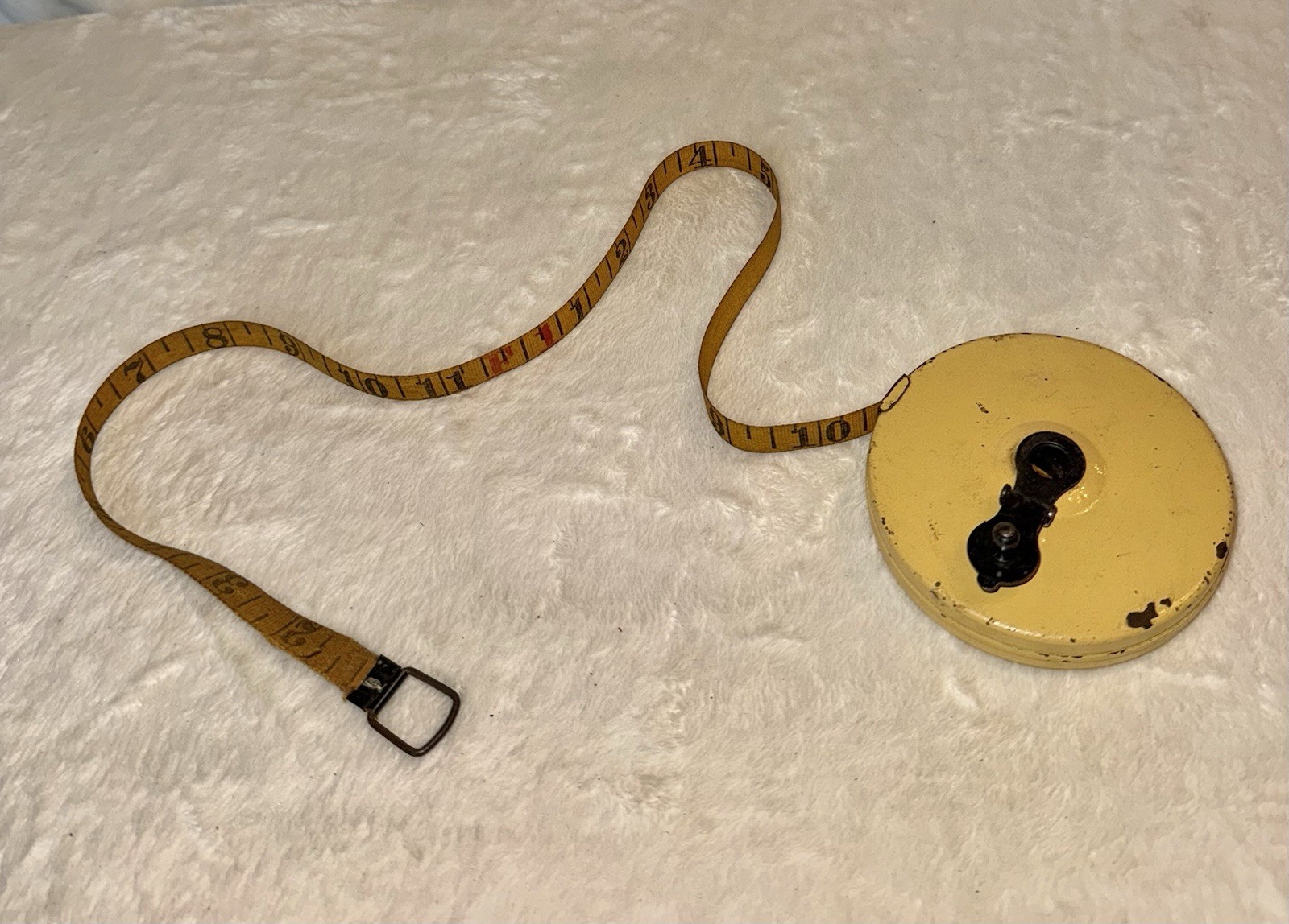 Antique LUFKIN Metal Hand Crank Tape Measure, Fabric Tape (Older Style) 50 Feet