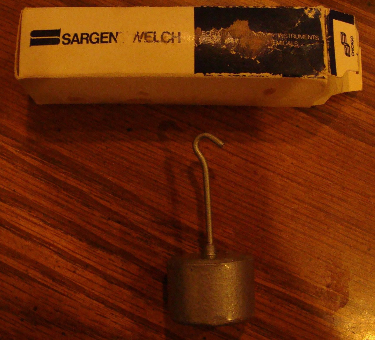 Sargent-Welch Scientific Co. 500 Grams Hanging Counter Weight for bal. Scale USA