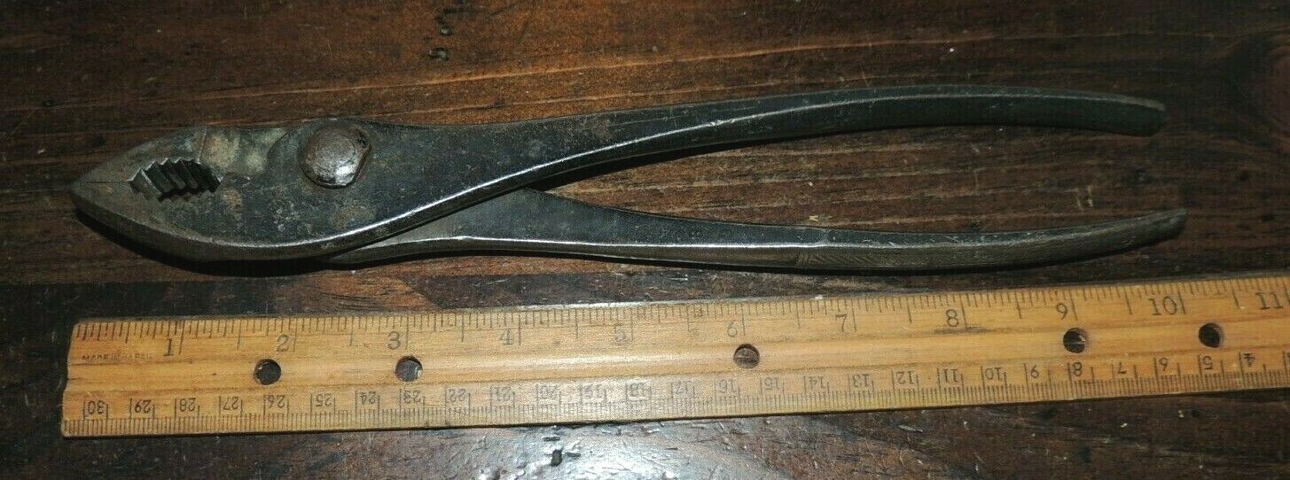 VTG 10″ JP Danielson SLIP-JOINT PLIERS, BLACK OXIDE FINISH, HERRINGBONE GRIP