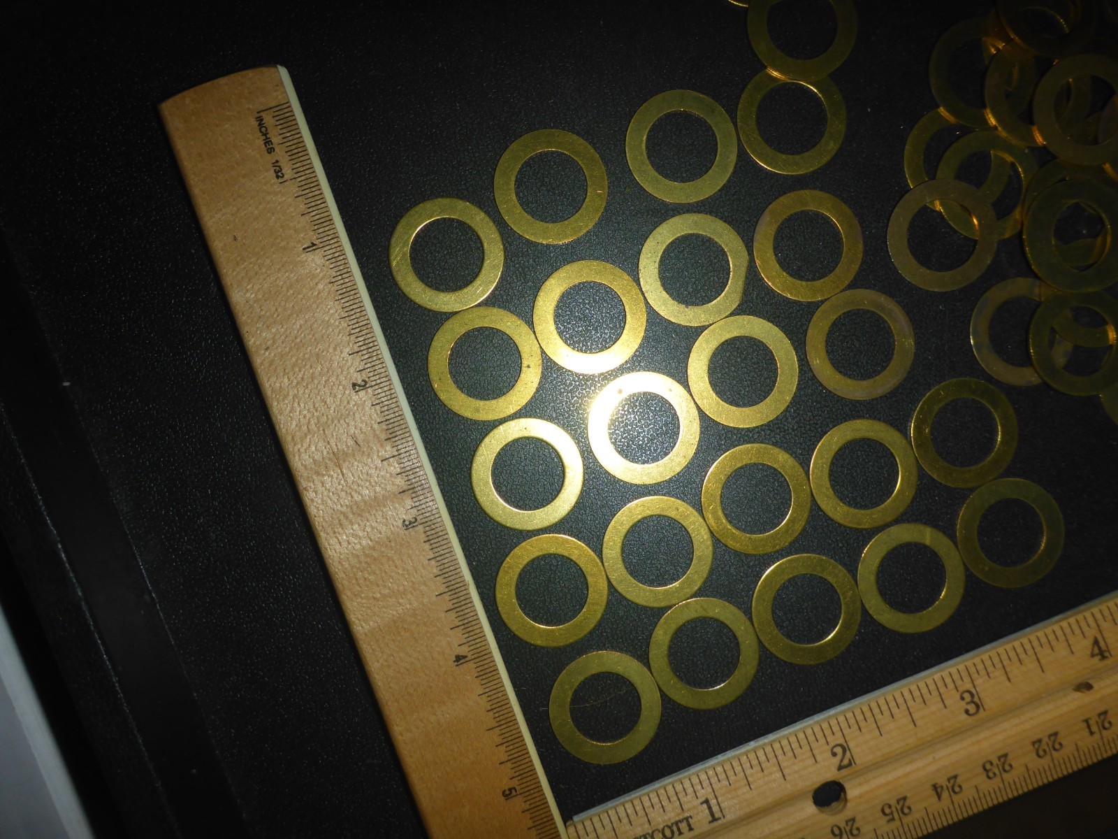 190 New Old Stock Solid Brass Flat Washers Friction Rings 13/16″ OD & 1/2″ ID