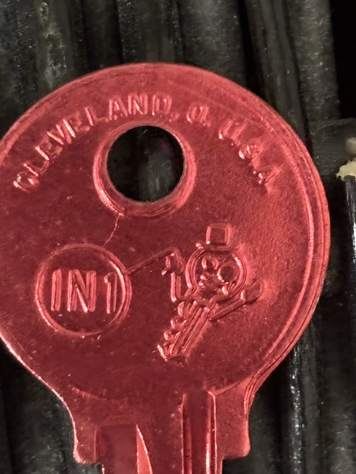 4 Vintage ‘50’s Cabinet/office/GM IGN.The IN1 RED Aluminum Key blank aka 1054F