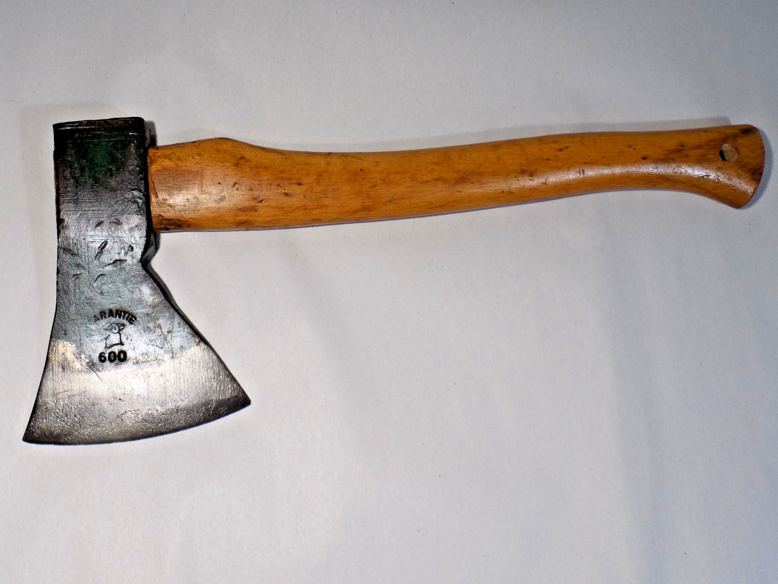 Nice German 3 Oaks Guarantee 26 Oz. Bushcraft 4″ Bit Tomahawk Axe-Tight Head
