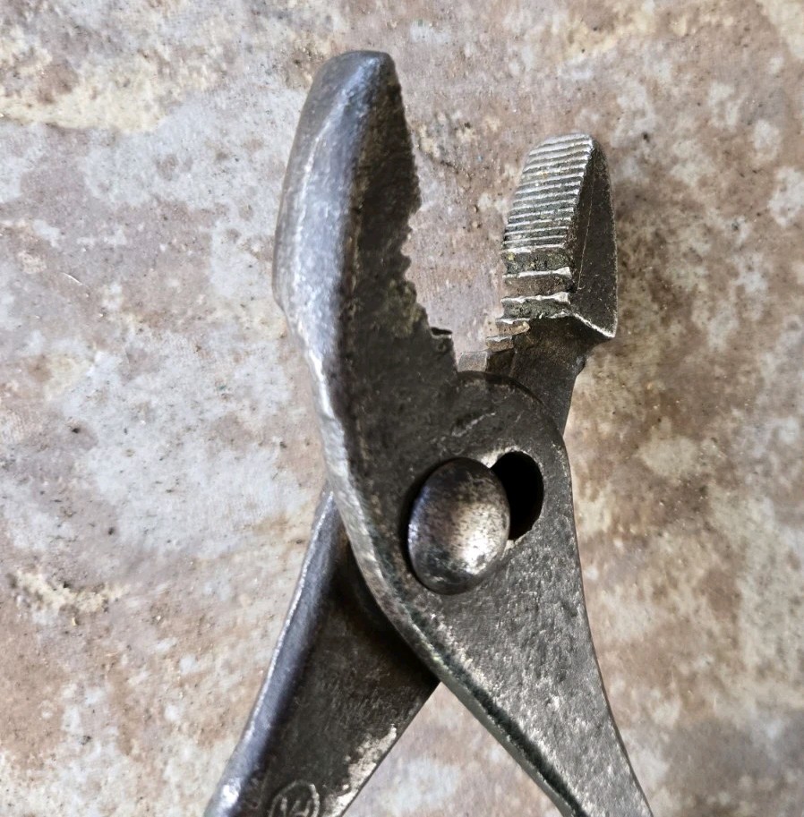 FORD (NO SCRIPT) SLIP JOINT PLIERS WRENCH CAR TOOL KIT MODEL A, T Mckrig Hatch