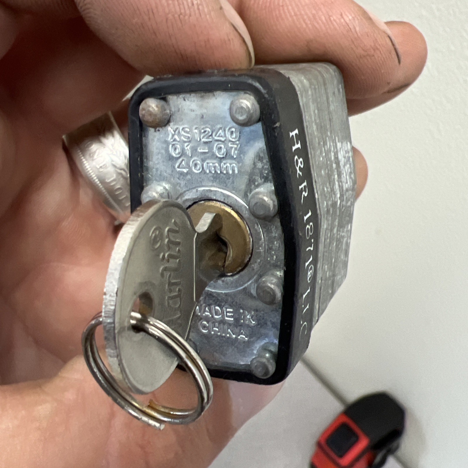 Lot Of 4 Vintage Padlocks – Master Lock No. 3, Marlin, And Brass Hong Kong