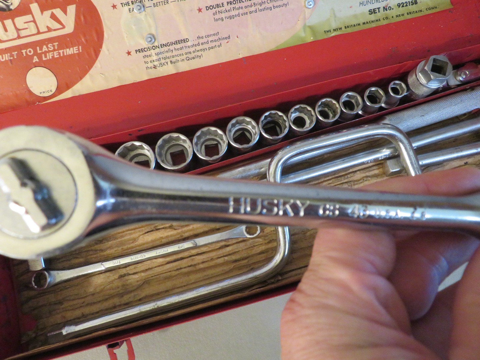 VINTAGE HUSKY TOOLS 21 PIECE 1/2″ DRIVE SAE SOCKET WRENCH SET W/ TOOL BOX USA