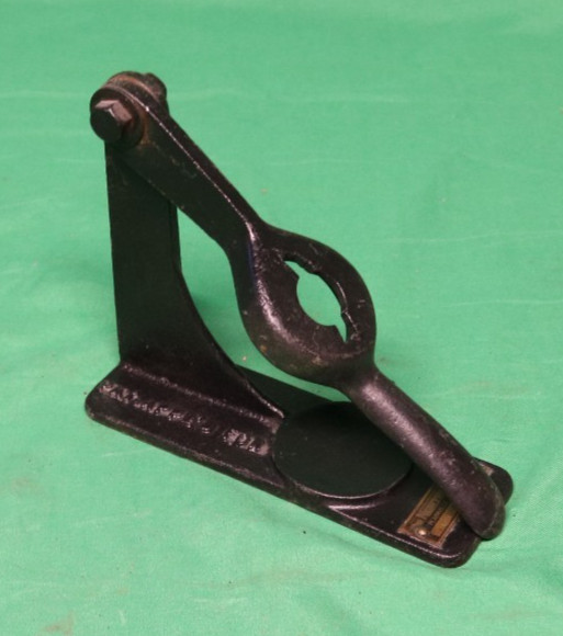 Vintage 1920’s Newton Mfg Overhead Valve Spring Compressor – Buick, Chevy, Essex