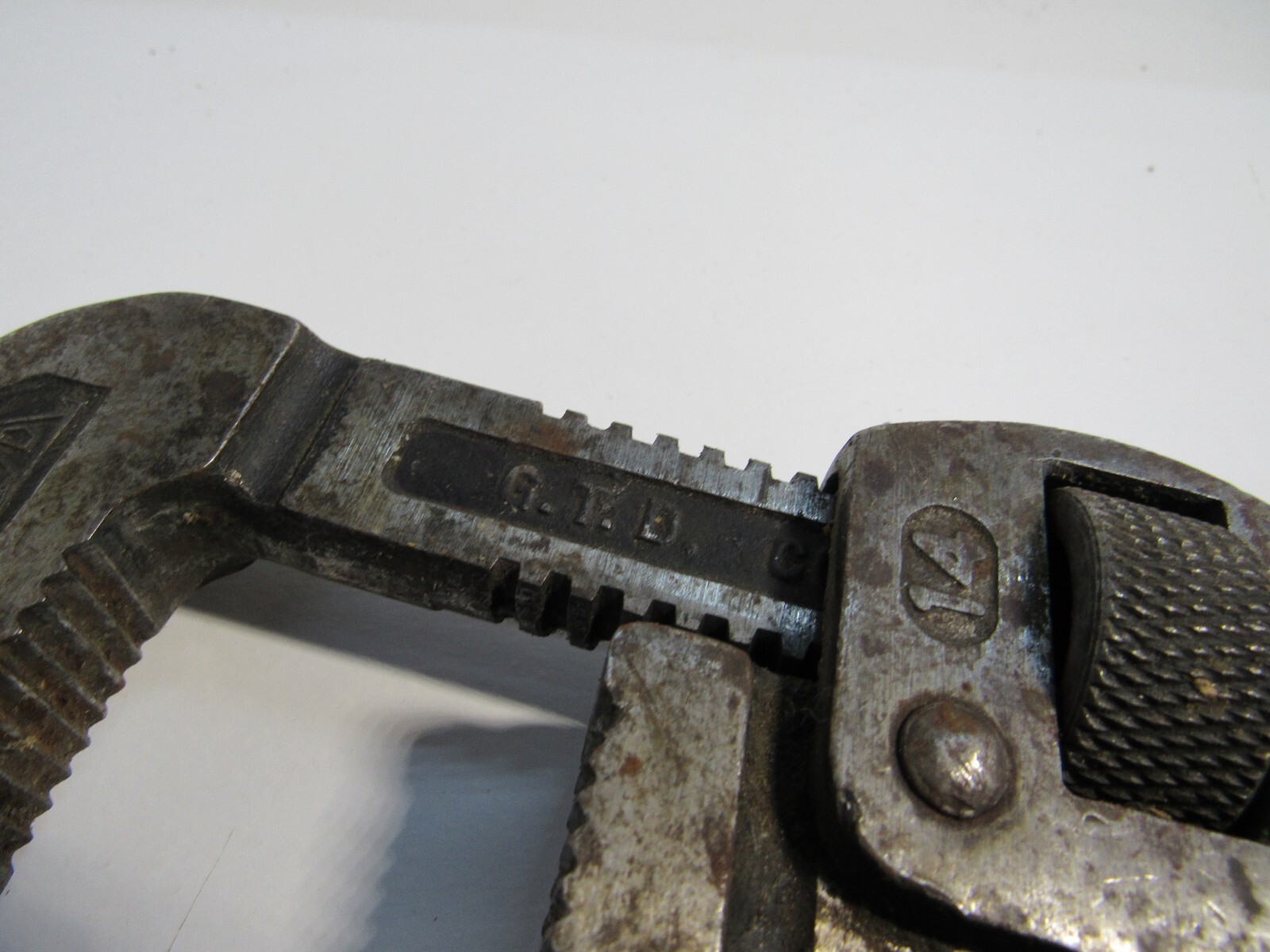 Vintage GTD # 14 Adjustable Wood Handle Pipe Wrench USA M7