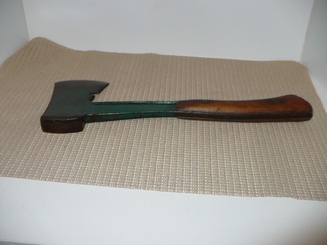 Bridgeport Hardware Mfg. Corp, CT, USA Hatchet Excellent Condition