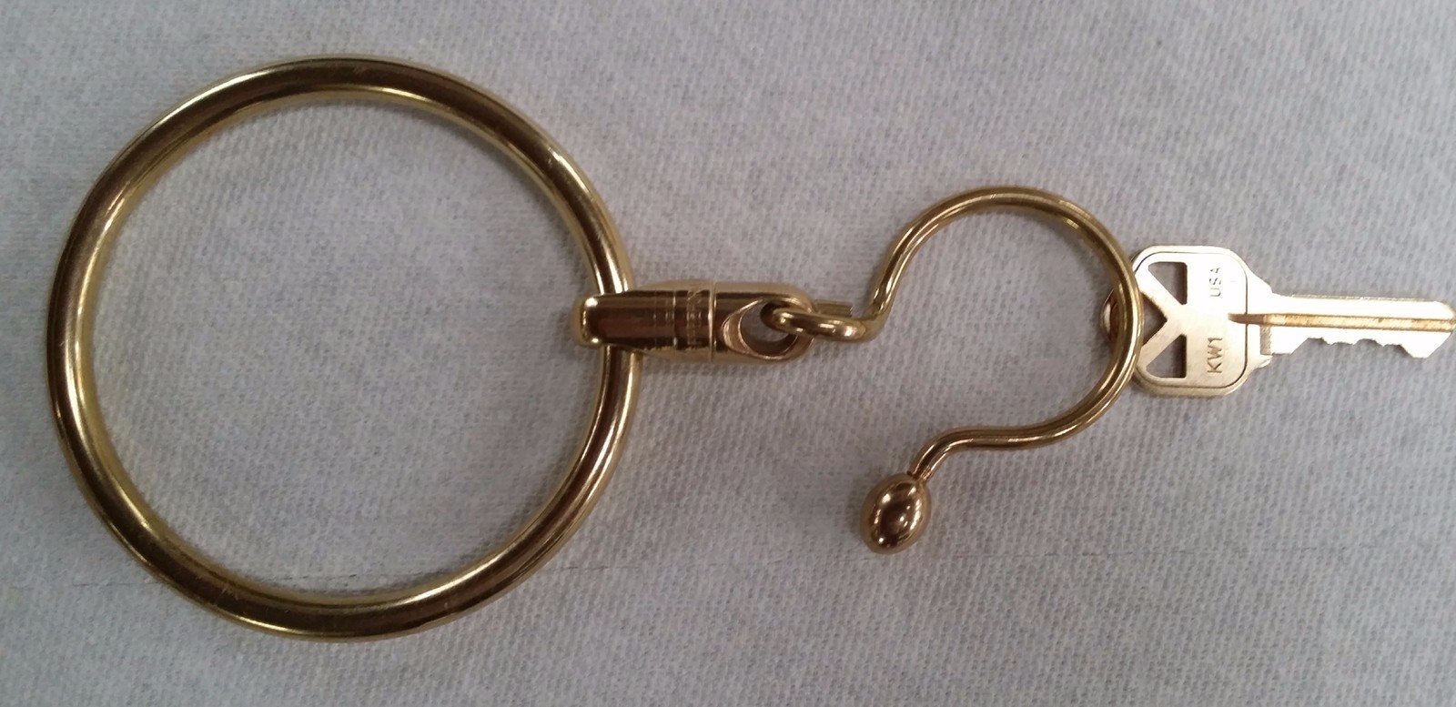 SOLID BRASS JAILERS TYPE KEY RING, 3″ DIAMETER RING, MADE IN USA